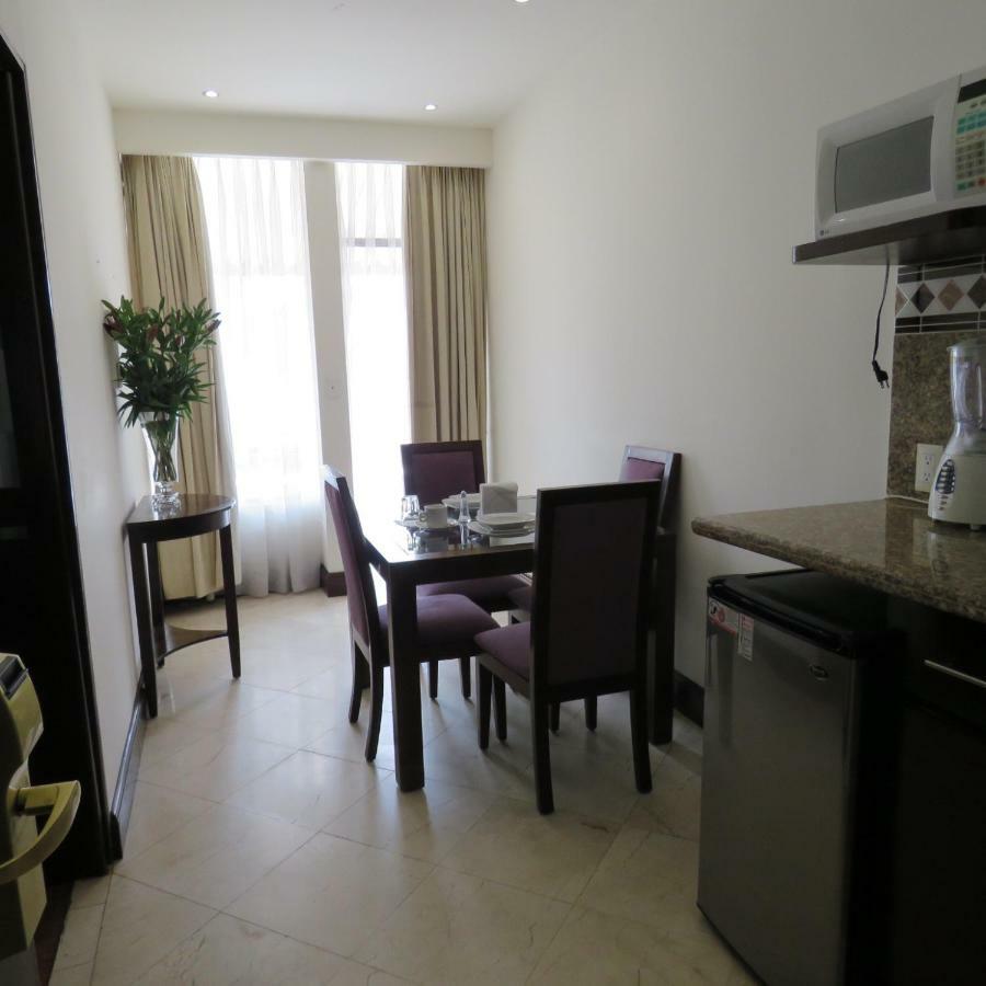 Suites Melchor Ocampo 445 Mexico City Exterior photo