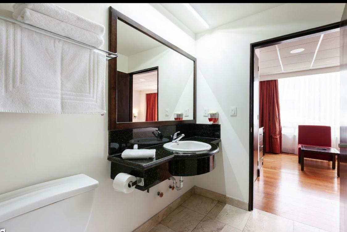 Suites Melchor Ocampo 445 Mexico City Exterior photo